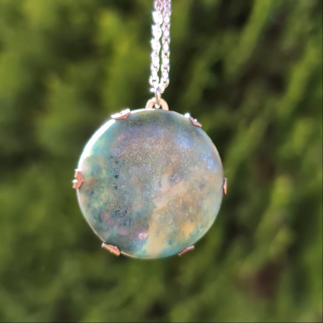Aotea Opal Star Seed Pendant